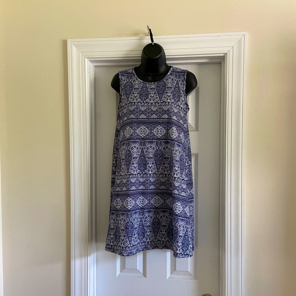 Cato girls sleeveless dress.  Size XL/18.